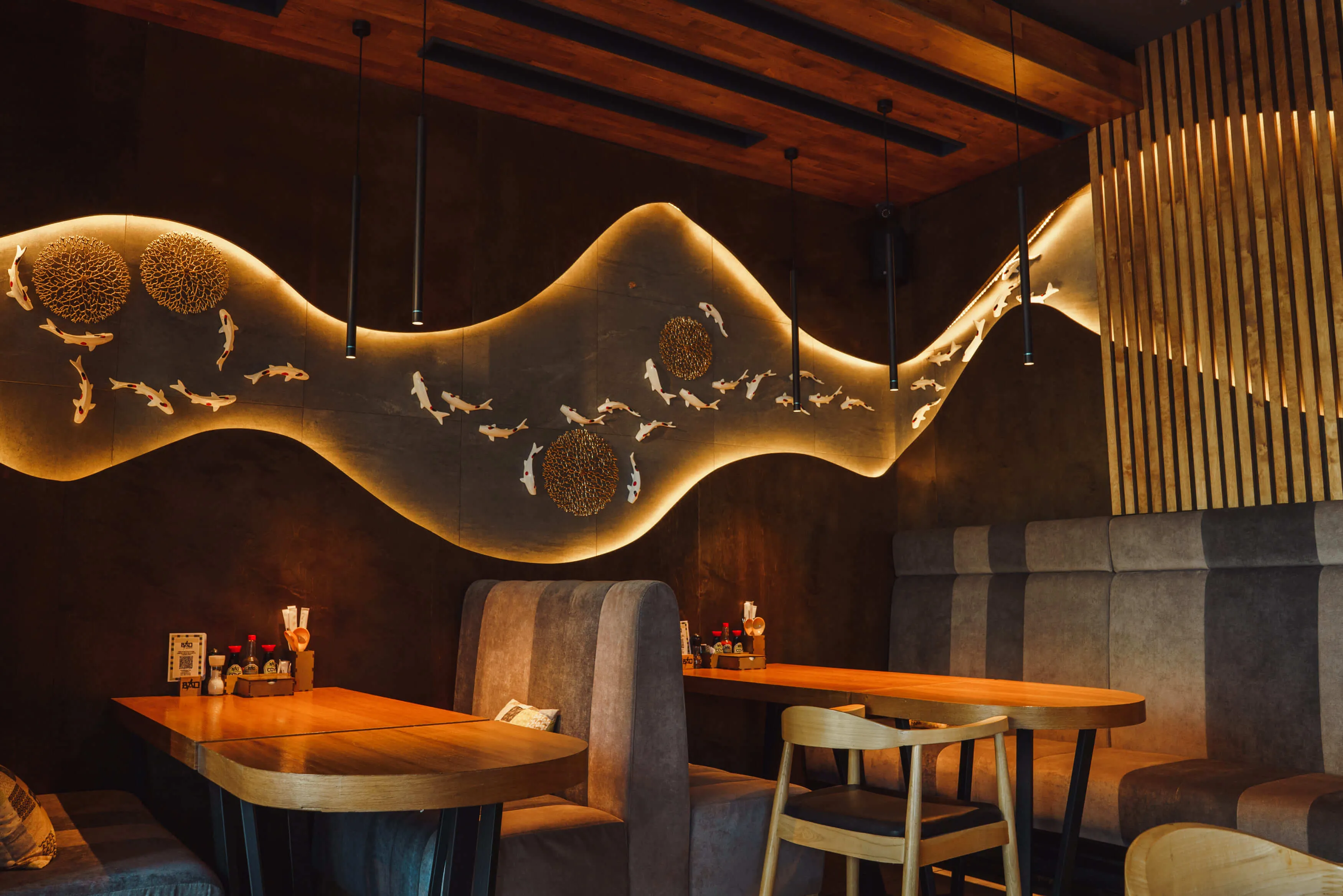 Restaurants hero 2